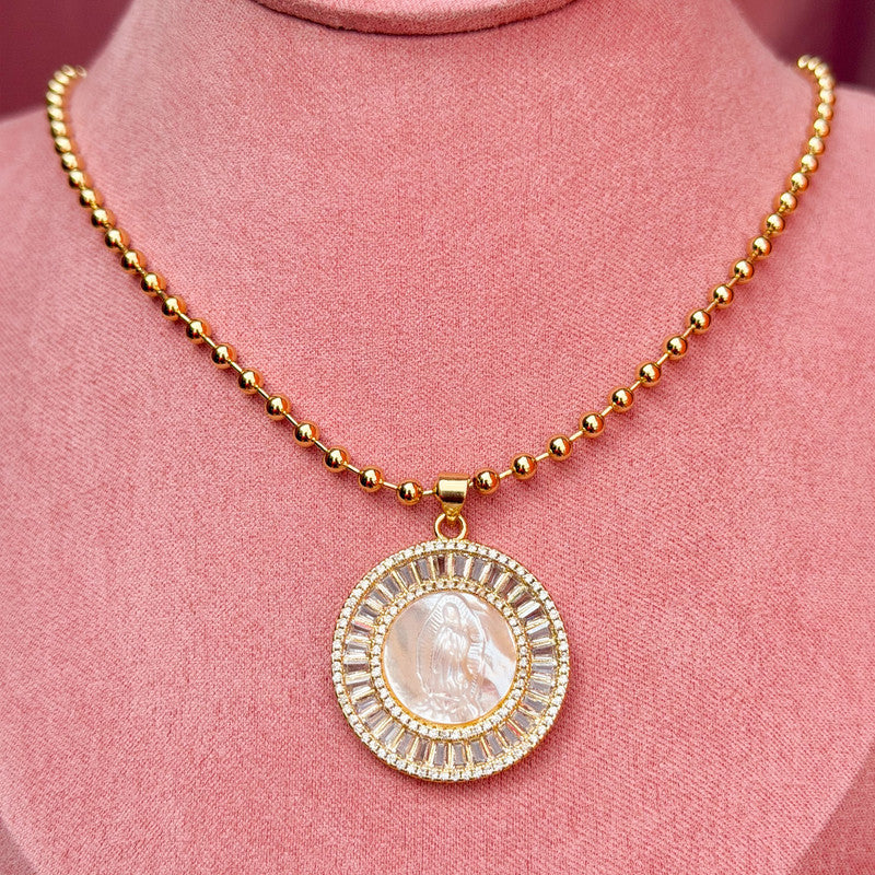 Collar Medalla Virgen de Guadalupe Nácar - vista completa