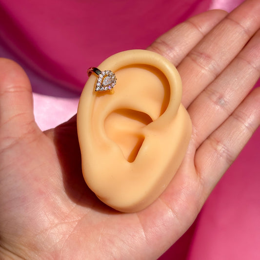 Earcuff de gota con circonias